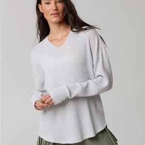Aerie - Women's Gray V-Neck Sweater